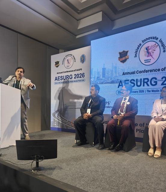 Dr. Ashutosh Shah at AESURG 2026, Mumbai (Jan 2026), photo 3