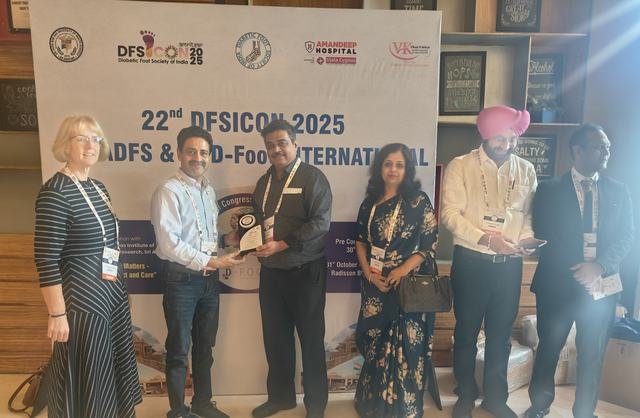 Dr. Ashutosh Shah at 22nd DFSICON 2025, Amritsar (Nov 2025), photo 1