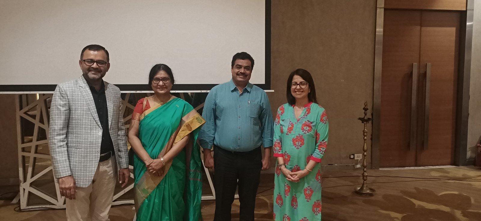 Dr. Ashutosh Shah, IADVL workshop on vulvovaginal aesthetics